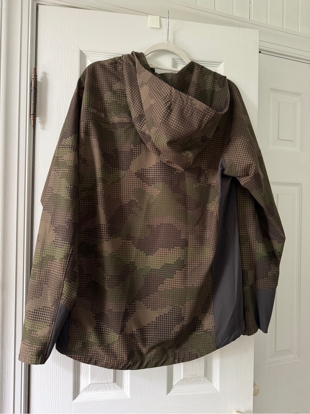 Orvis Men's Pro LT Softshell Jacket in Camo Size Medium - Picture 3 of 3